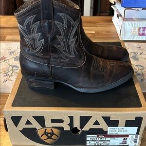 Ariat Women's Dark Brown Ankle Boots